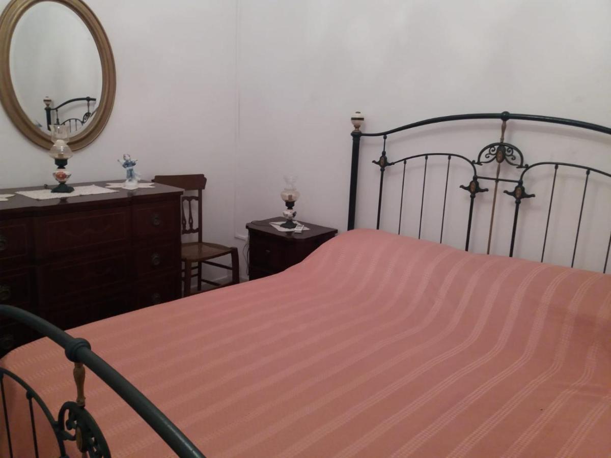 Casa Vacanza A Punta Secca Bagian luar foto