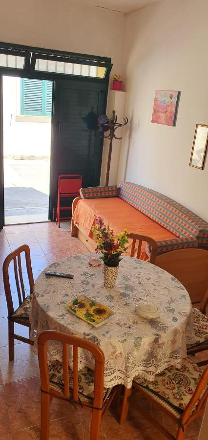 Casa Vacanza A Punta Secca Bagian luar foto